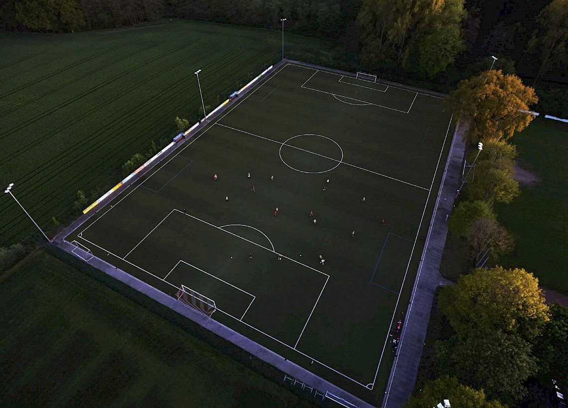 Neubau Sportanlage Huntlosen